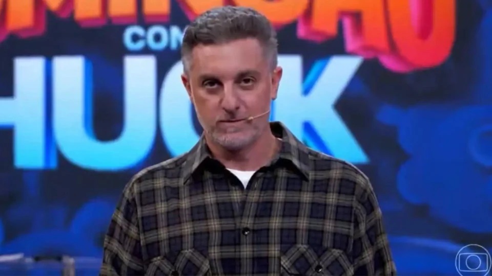 Nome de Luciano Huck aparece em debate sobre Bolsa Família e Vorcaro