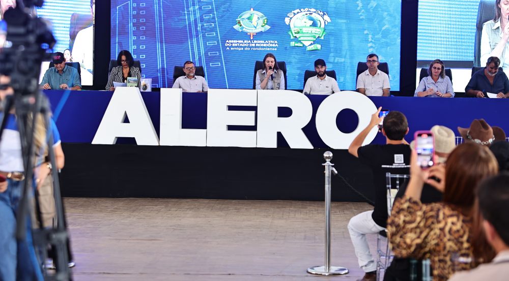 Sessão solene na Rondônia Rural Show homenageia mulheres do campo