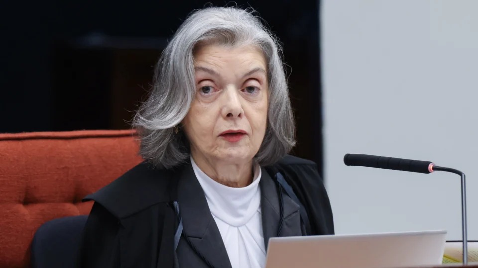 Em evento jurídico, Cármen Lúcia reforça compromisso ético dos juízes