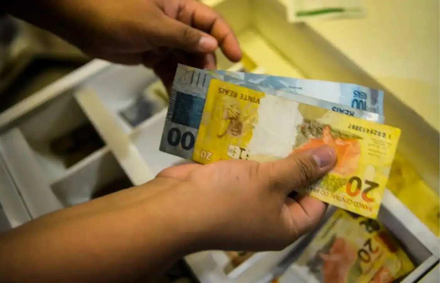 Economia do Brasil enfrenta cenário de equilíbrio precário, diz IFI