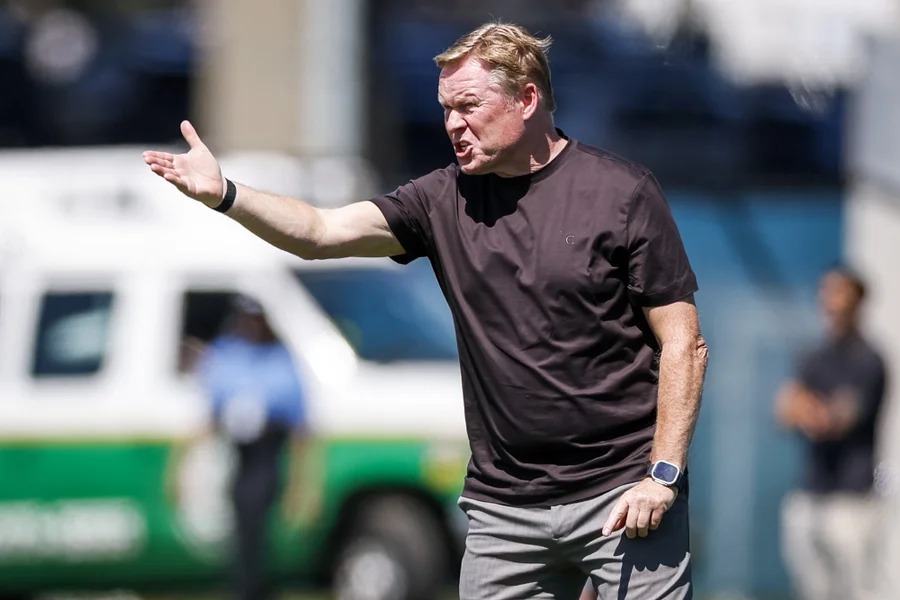 Treinador holandês dispara contra a arbitragem em amistoso antes da Copa