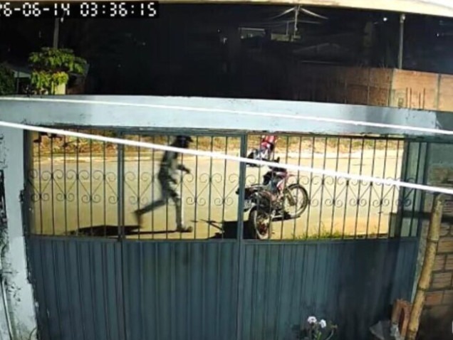 Moto é furtada em Jaru e imagem de câmera de segurança registra o crime