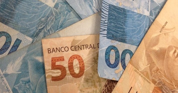 Quase 50% das cidades brasileiras já adotam emendas impositivas de vereadores