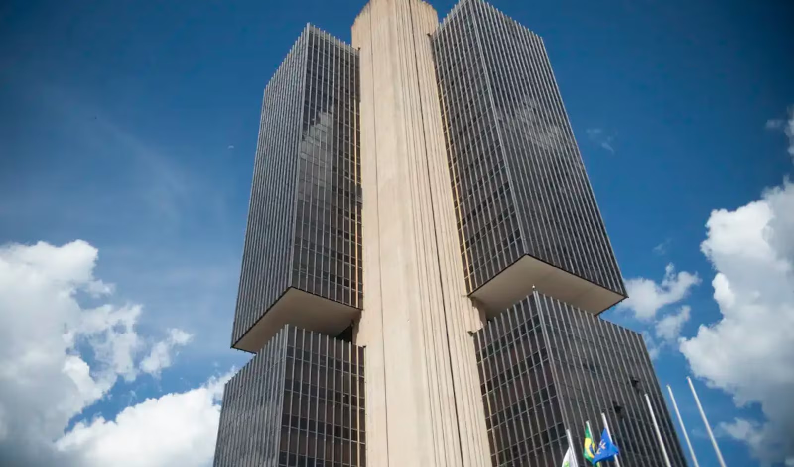 Prévia do PIB registra crescimento de 0,51% em abril