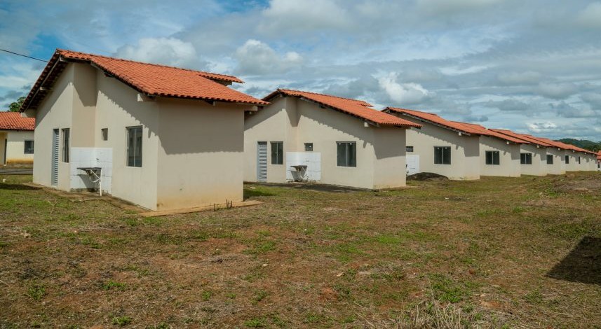 Deputados aprovam recursos para concluir moradias populares em Rondônia