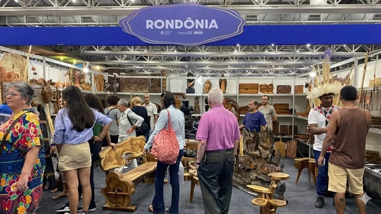 Talento rondoniense ganha destaque em feira nacional