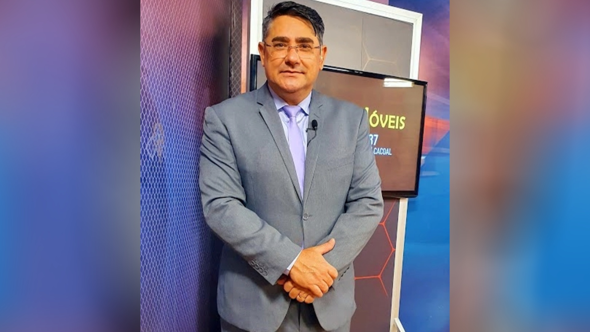 Apresentador Nelson Salim é internado após cirurgia para retirada de cálculos renais