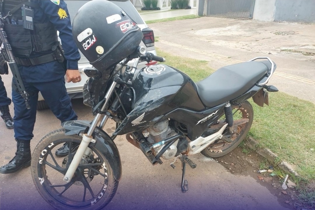 PM recupera motocicleta furtada durante patrulhamento em Cacoal