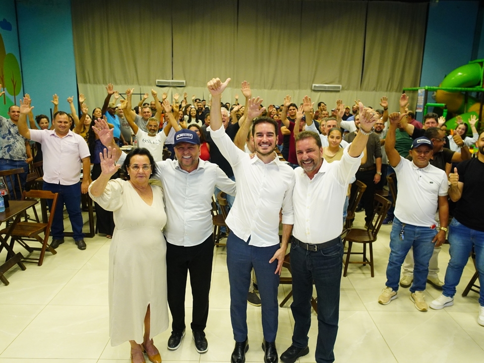 Hildon e Cirone já percorreram  23 municípios  para ouvir a população e construir o plano de governo