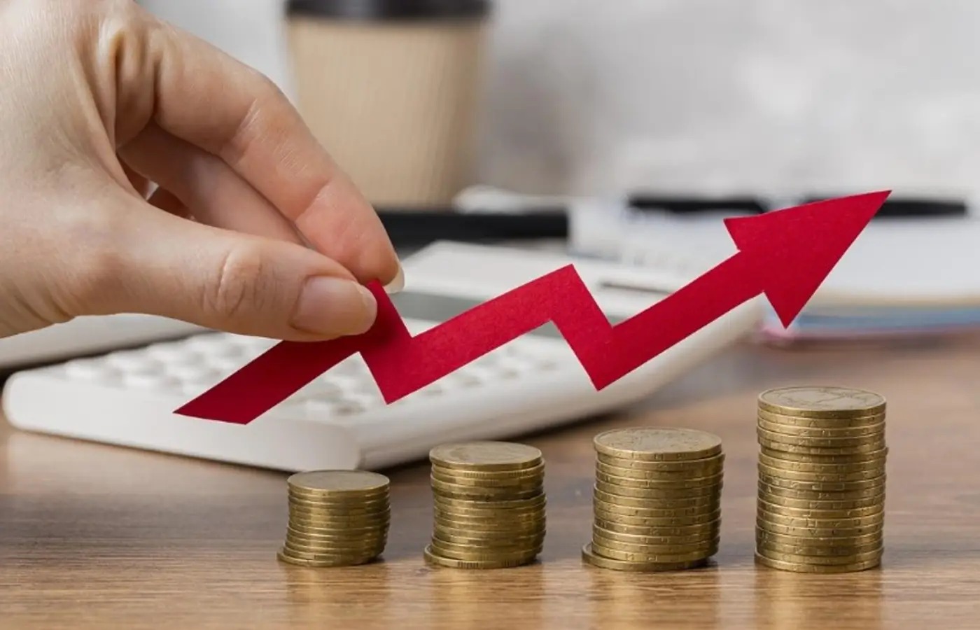 Pequenas empresas dominam economia e geram 80% dos empregos em 2025
