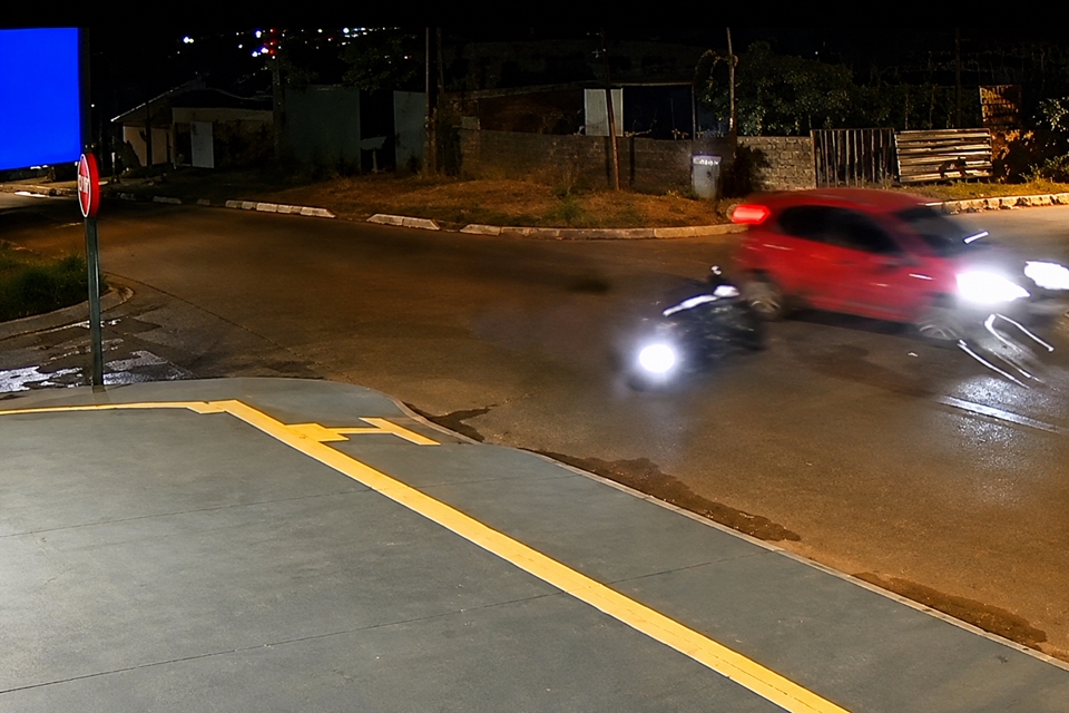 Motocicleta furtada no Complexo Beira Rio é recuperada após acidente no Village do Sol, em Cacoal, RO