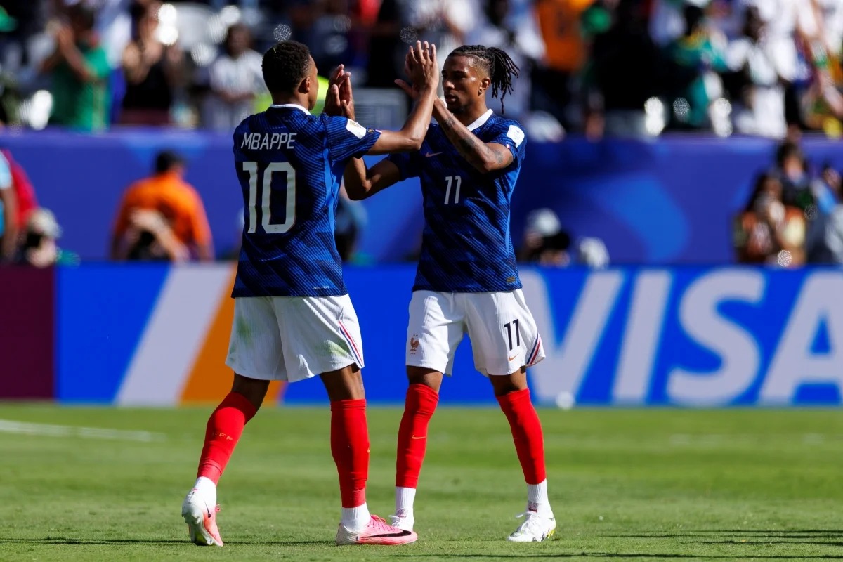 Dupla Mbappé e Olise responde por 10 dos 13 gols da França na Copa