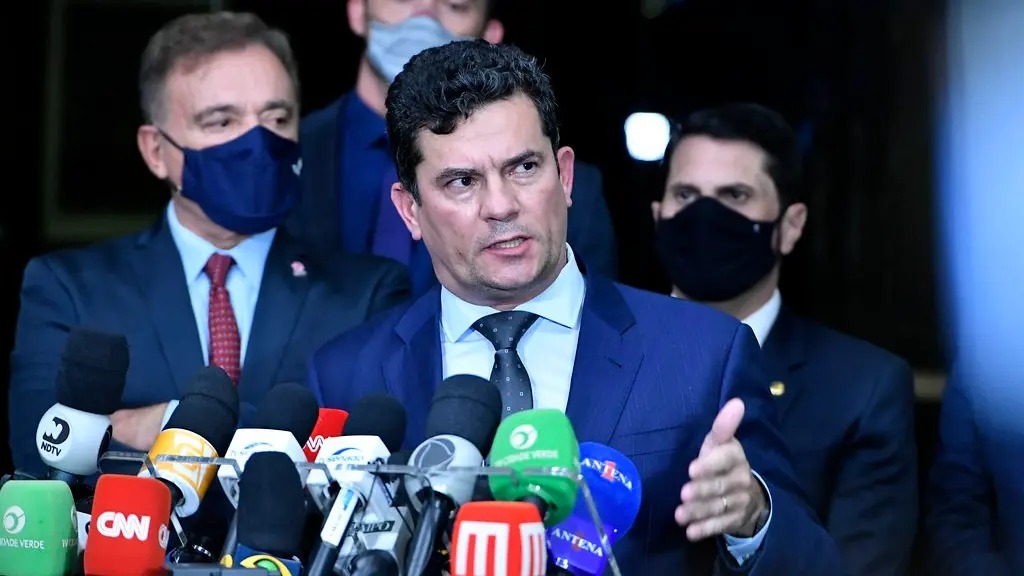 Moro intensifica defesa da Lei da Dosimetria após visita a Filipe Martins