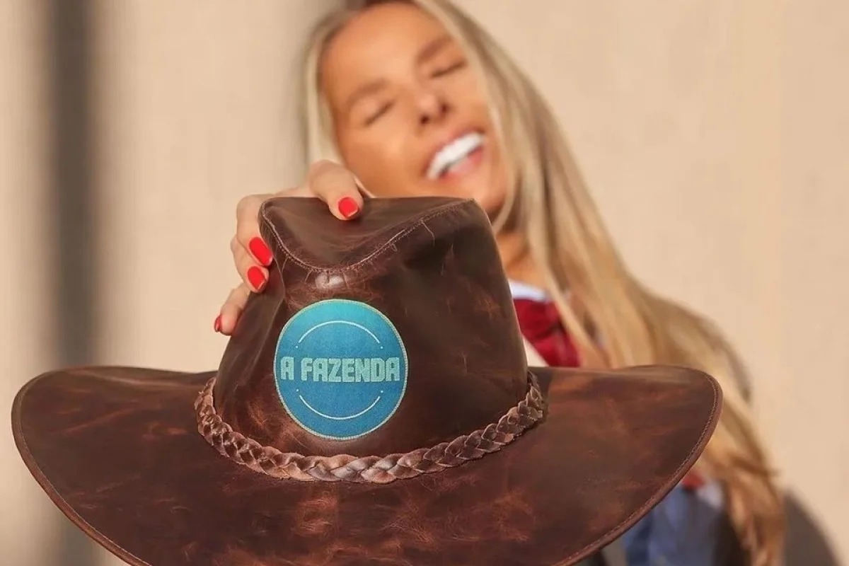A Fazenda 18: Adriane Galisteu revela quando reality rural começa
