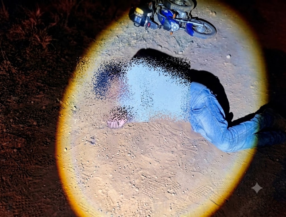 Dois homens ficam feridos após queda de moto no bairro Village do Sol, em Cacoal, RO
