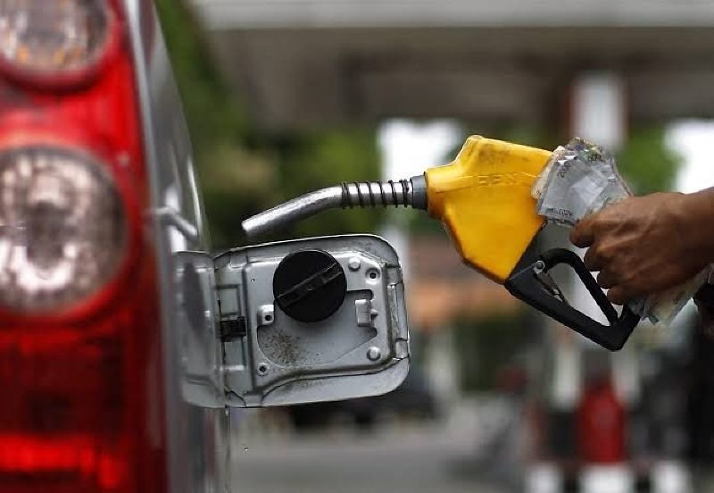 Decisão sobre aumento do etanol na gasolina para 32% é adiada