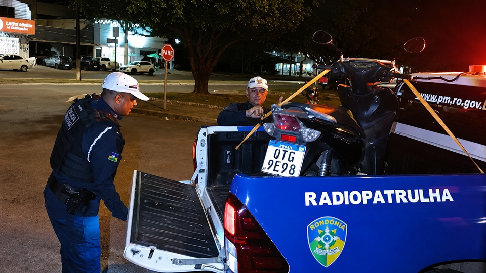 Polícia Militar recupera motoneta com indícios de furto no Setor 3