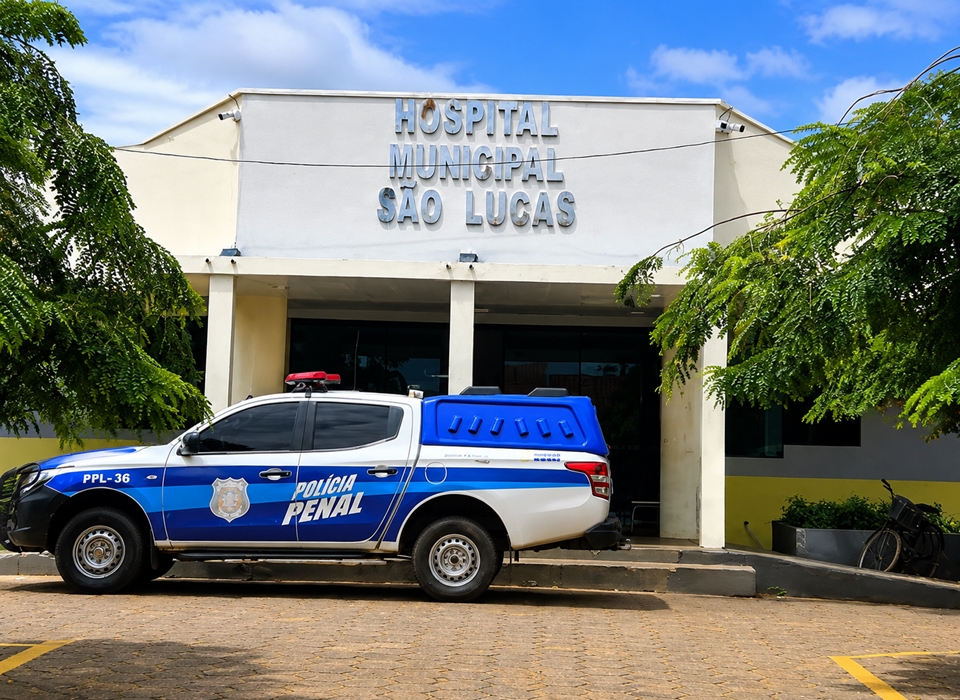 Idosos são agredidos durante assalto dentro de casa, em Cerejeiras, RO
