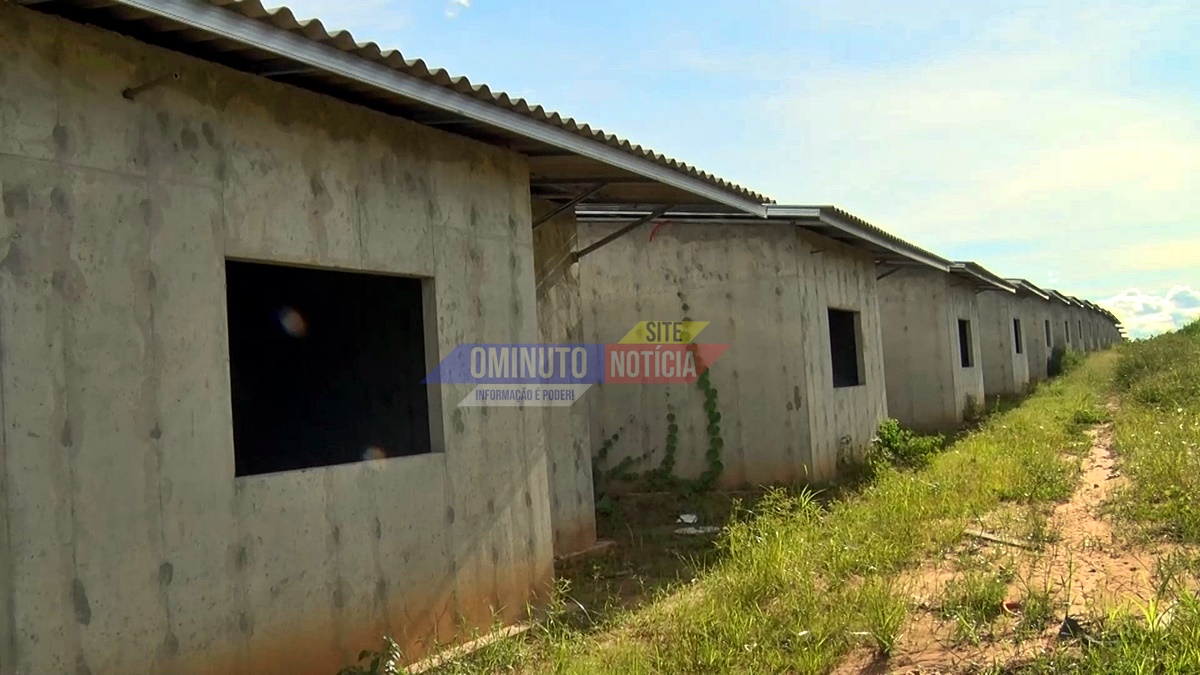 Quase cinco mil famílias disputam 420 casas do Minha Casa Minha Vida, em Cacoal, RO