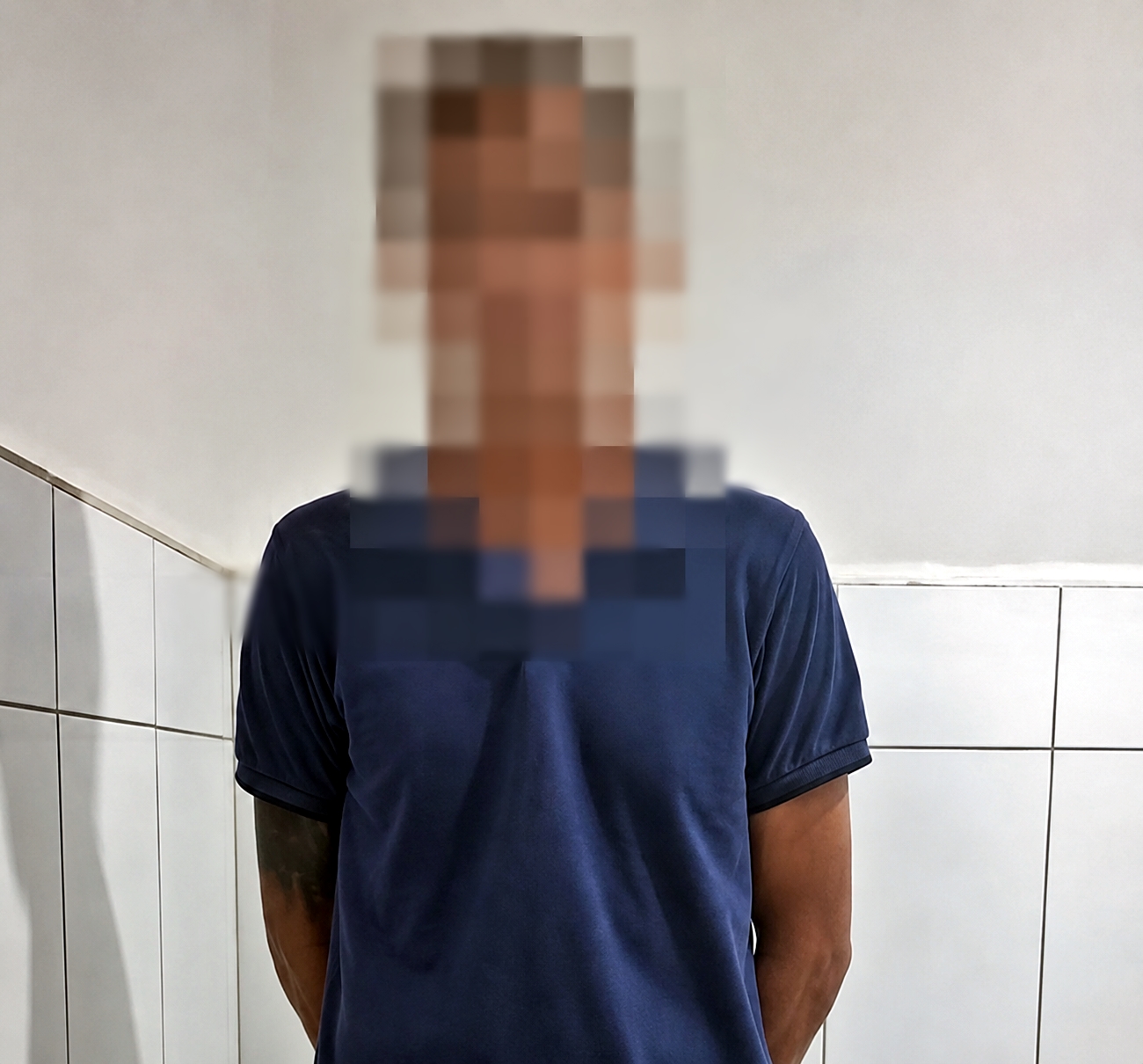 PM prende homem com dois mandados em aberto e documento falso