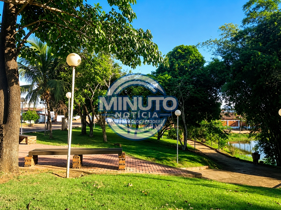 Homem é preso após tentar furtar fios da Praça do Parque Sabiá, em Cacoal, RO