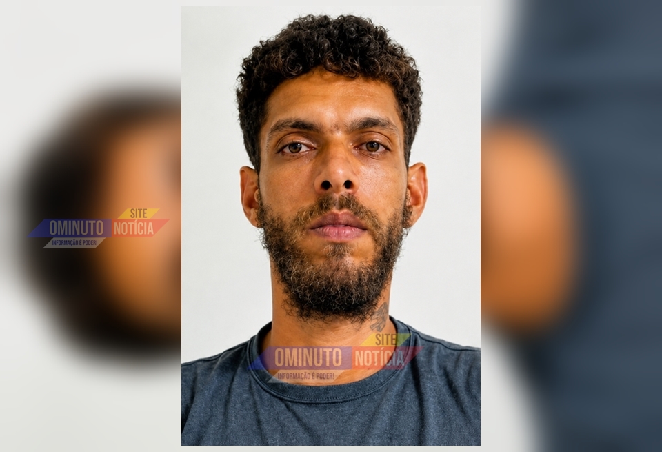 Magrão, acusado de matar Francismar no Village do Sol, entrega à Polícia Civi, em Cacoal, RO