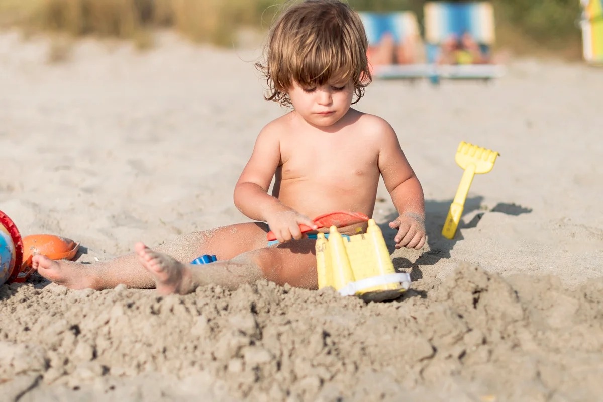 Idas à praia podem elevar risco de irritações, lesões e doenças oculares
