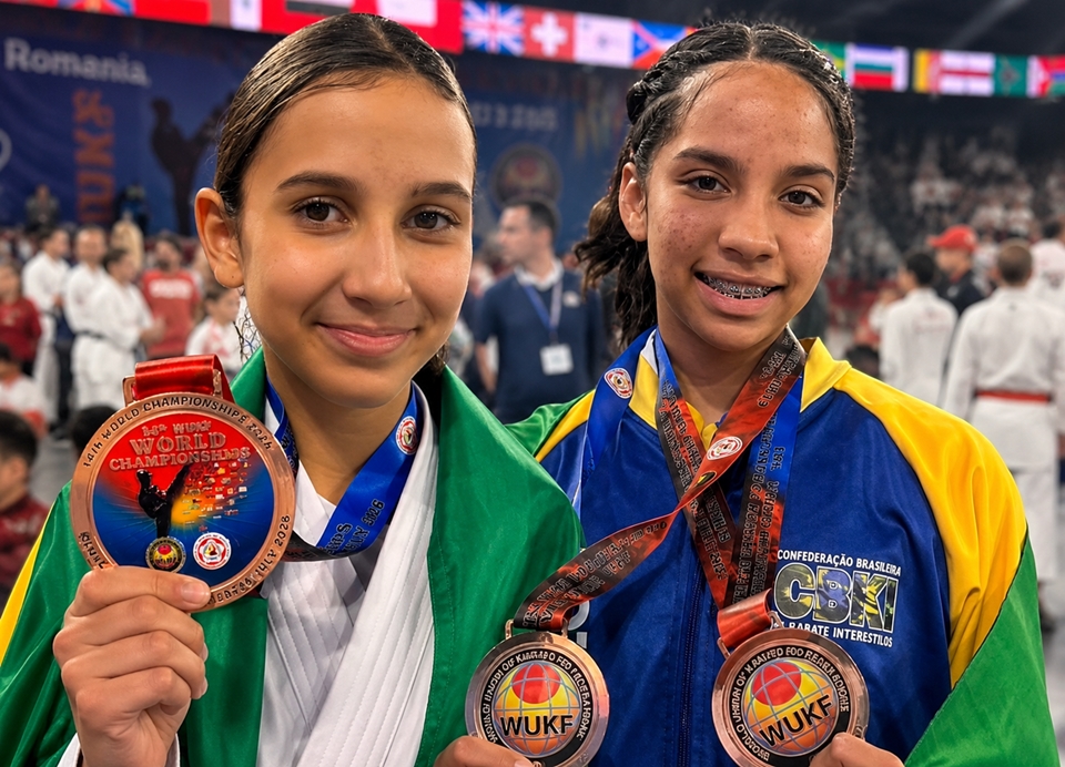 Atletas de Vilhena conquistam medalhas no Mundial de Karatê na Romênia