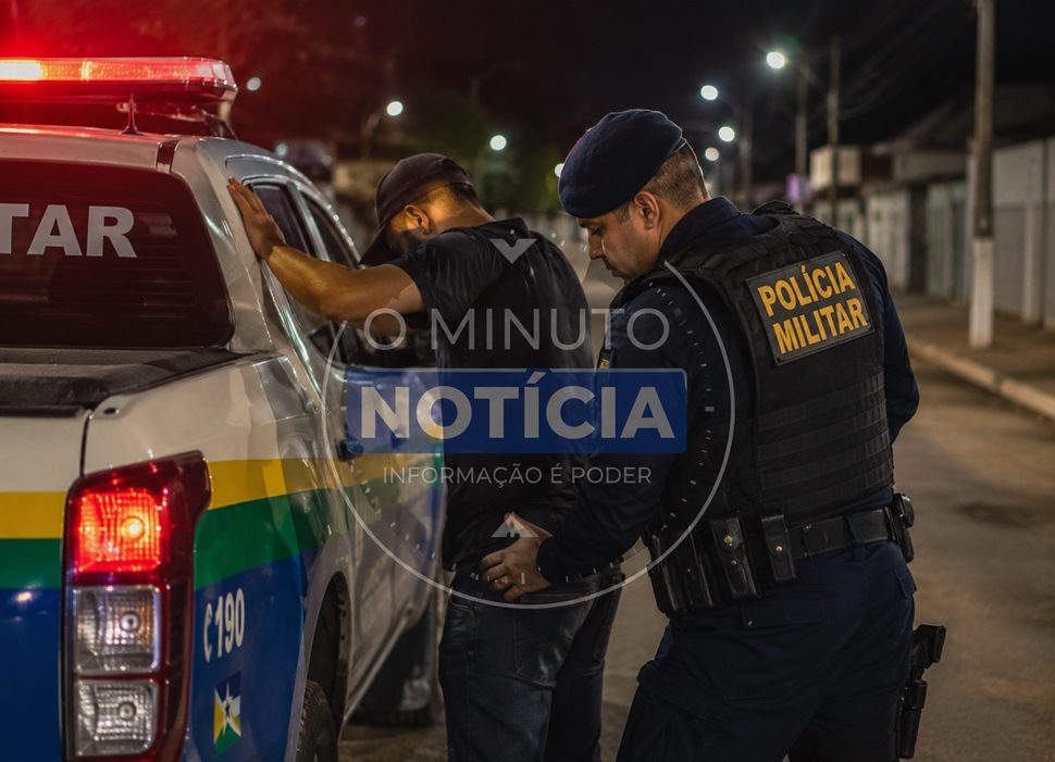 Polícia Militar cumpre mandado de prisão durante abordagem
