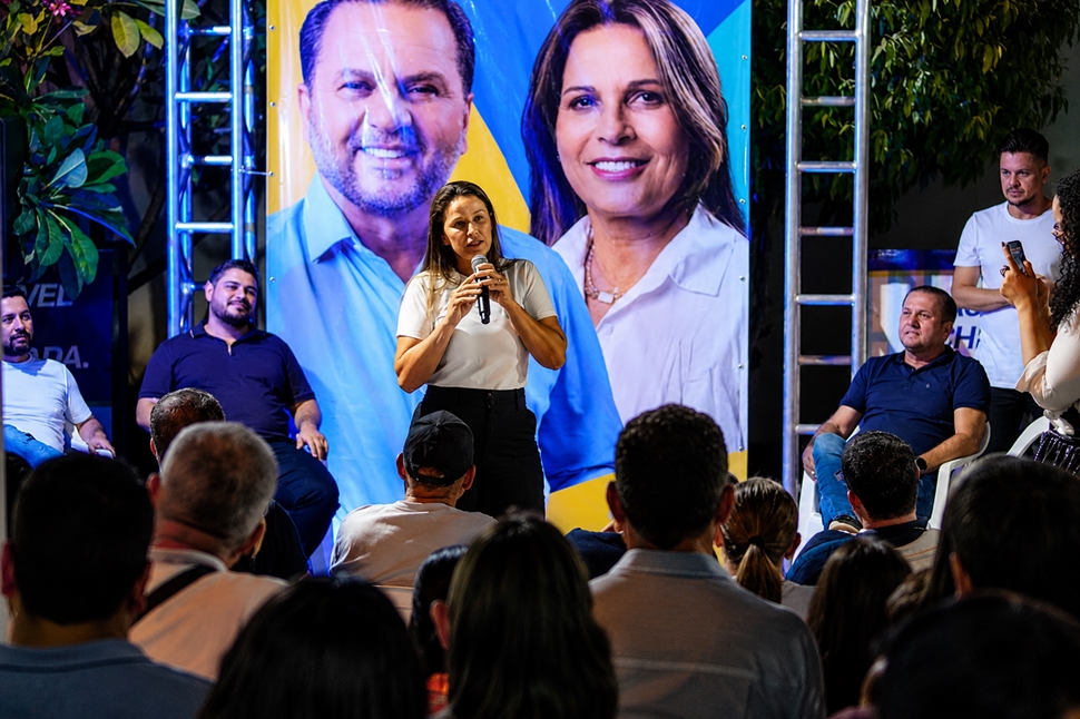 Cirone e Noeli lançam campanha com adesivaço em Cacoal