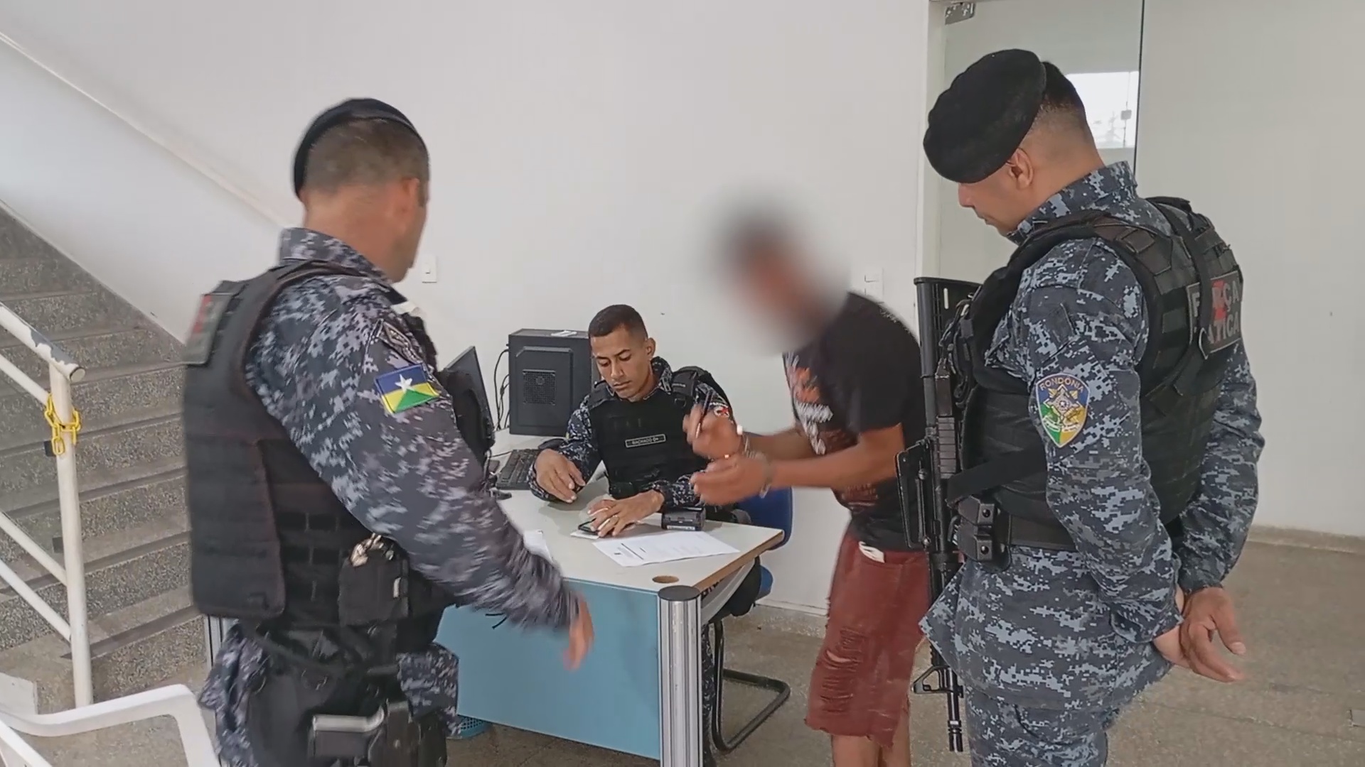 Força Tática cumpre mandado de prisão preventiva contra homem acusado de ameaçar ex-companheira em Ariquemes