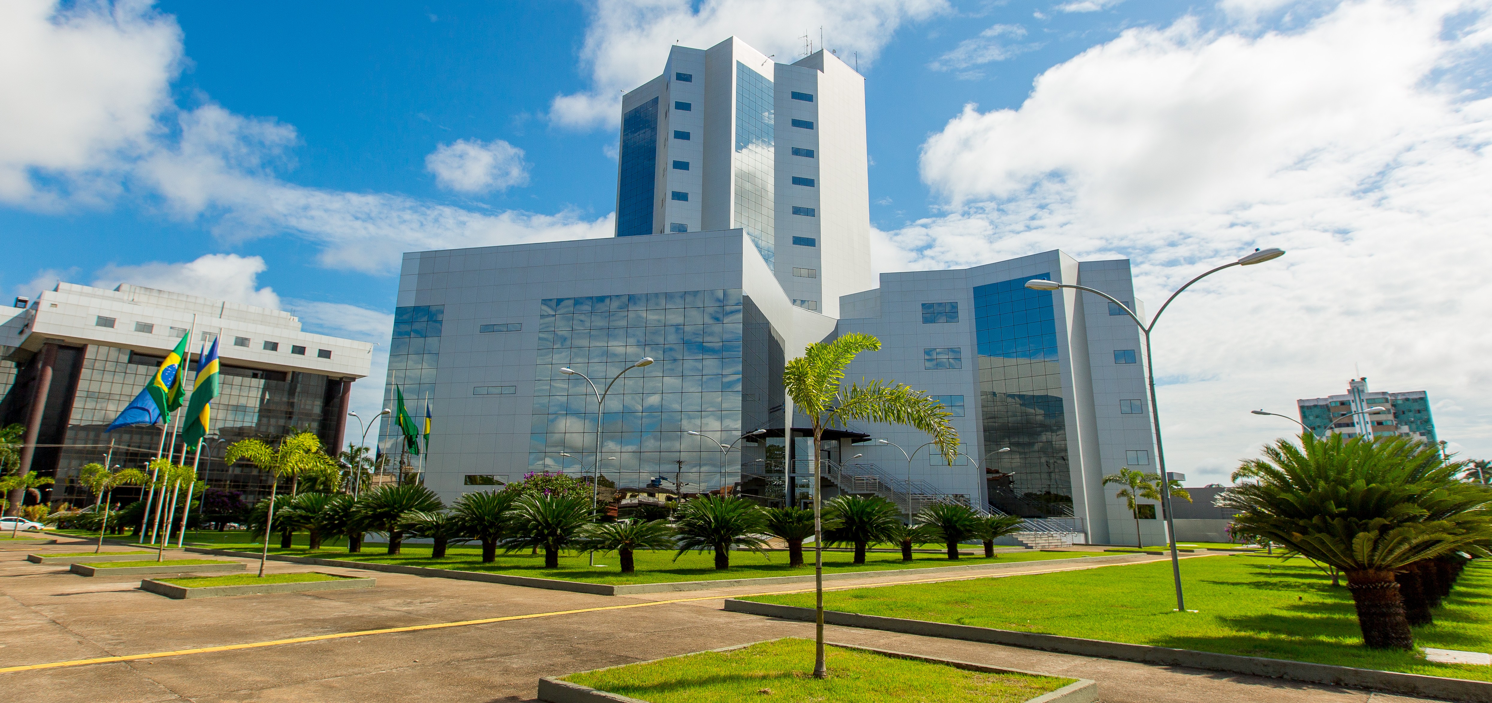 Alero anuncia contratação de R$ 2,21 milhões para modernização administrativa