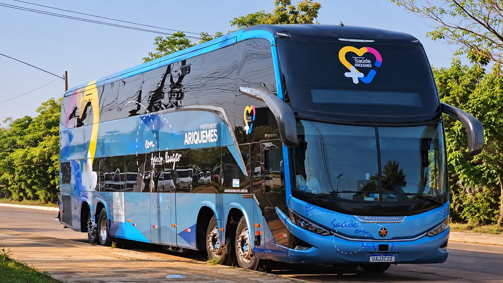 Ônibus leito de R$ 2,5 milhões começa a transportar pacientes de Ariquemes