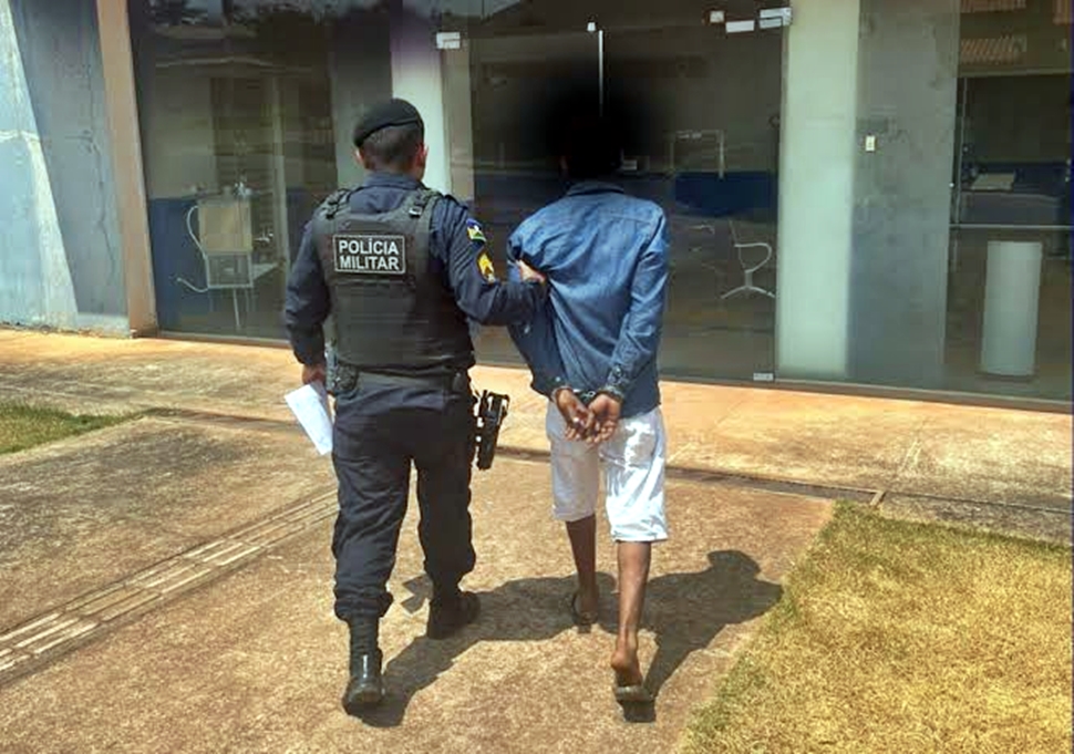 Homem condenado por tráfico é preso após cumprimento de mandado