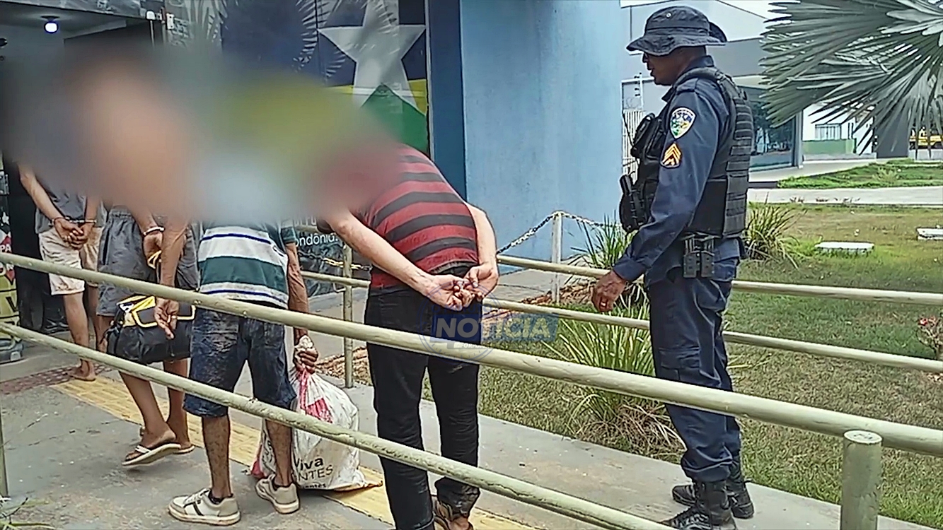 Quatro homens são presos após furto de fios e ferramentas em Ariquemes, RO