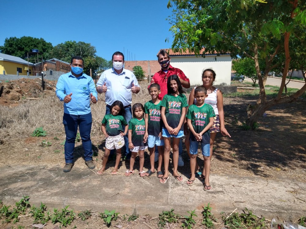 Dr. Luís do Hospital, atende pedido do grupo de catequese do Residencial Jardim Europa, em Jaru (RO)