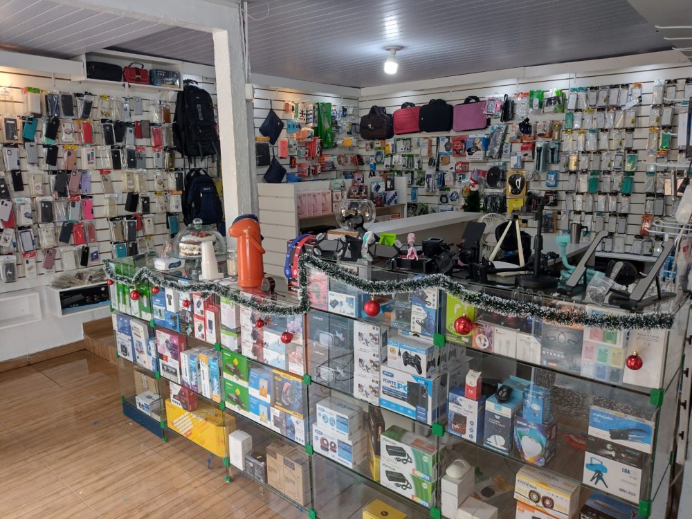 (Áudio) Reinauguração da loja A Potencial na avenida Sete de Setembro em Espigão, RO é o maior sucesso