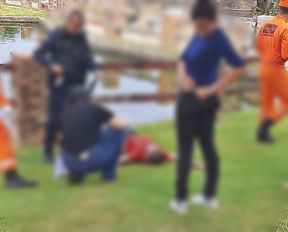 Pelo menos cinco pessoas estão envolvidas no homicídio de um homem, na Praça da Liberdade