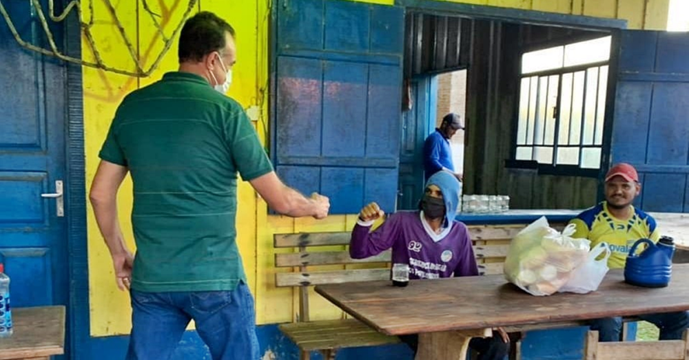 Vanderlei Tecchio confirma que há somente uma pessoa internada em hospital municipal de Alvorada do Oeste, RO