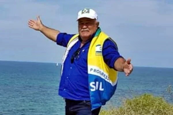 Ex-prefeito acreano envia nudes em grupo de WhatsApp de alunos