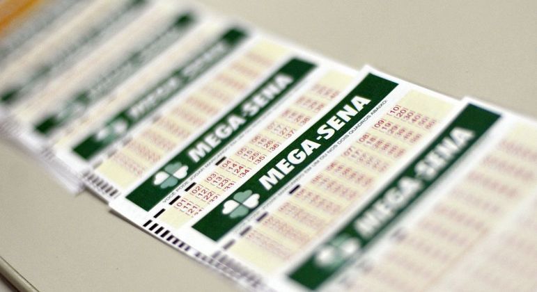 Ex-vereador de Seringueiras que ganhou R$ 30 milhões na Mega Sena em 2012, está pobre e corre o risco de ser preso