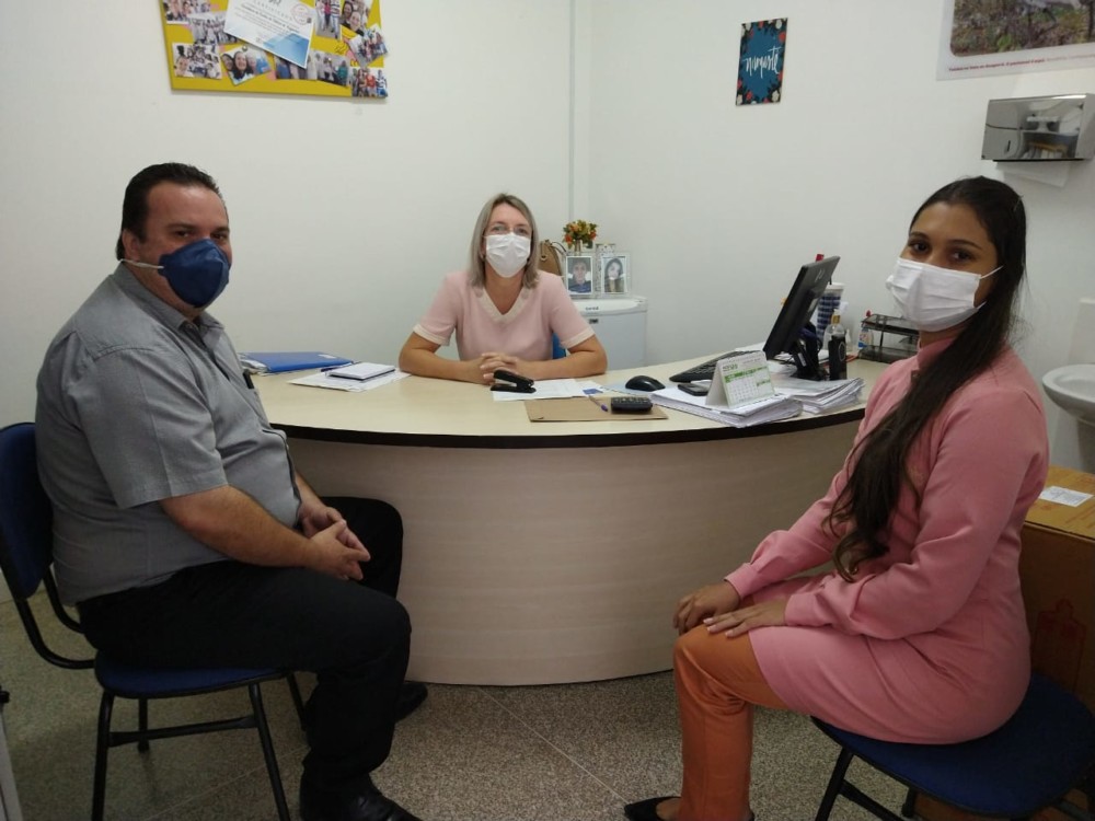 Presidente da Câmara Municipal de Jaru (RO), Dr. Luís do Hospital, visita Centro de Hemodiálise de Ariquemes (RO)