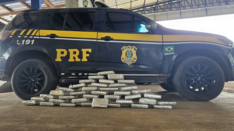 PRF apreende mais de 40 kg de maconha em Ariquemes, RO