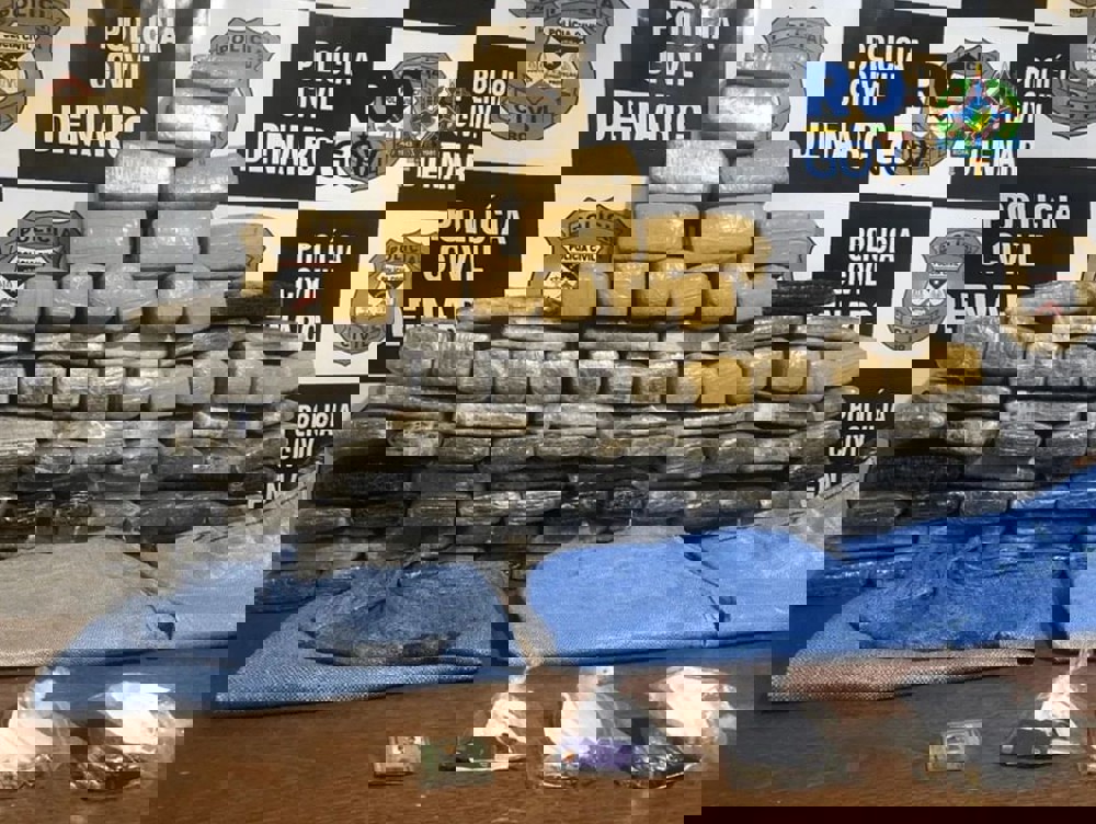 Denarc prende trio com 90kg de drogas após perseguição na BR-364