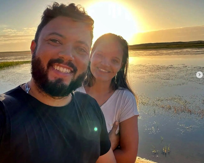 Conheça um pouco da história de um casal do interior de RO, que está viajando as Américas e duas motocas