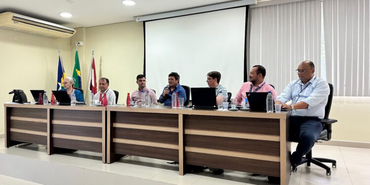 Prefeitura de Jaru recebe técnicos do TCE