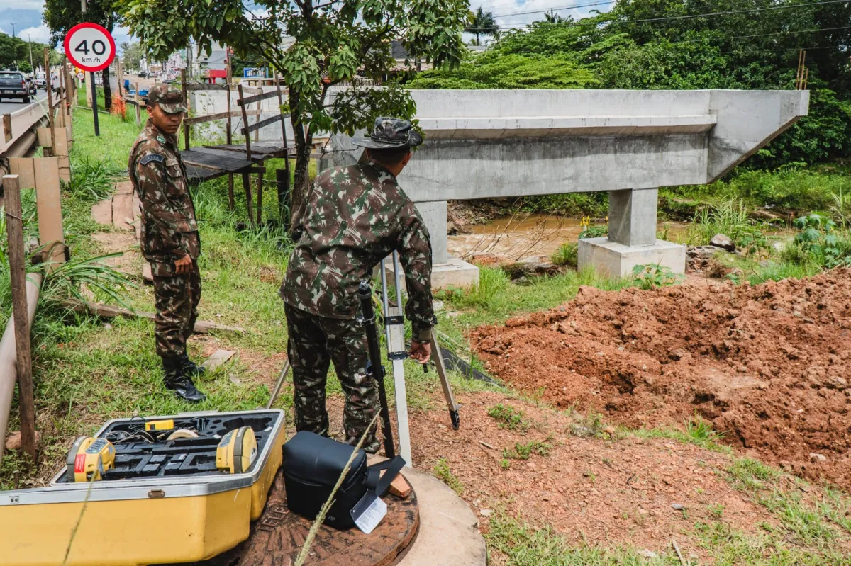 Poder executivo se reúne com Exército e Dnit para construção de ponte elevada na Marginal da BR-364