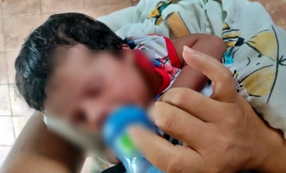 Recém-nascido abandonado no BNH com bilhete está com o Conselho Tutelar em Ji-Paraná, RO