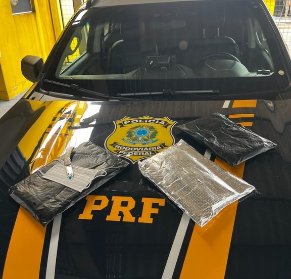 Peruano é preso com 3,5 kg de cocaína na BR-364 em Ji-Paraná, RO