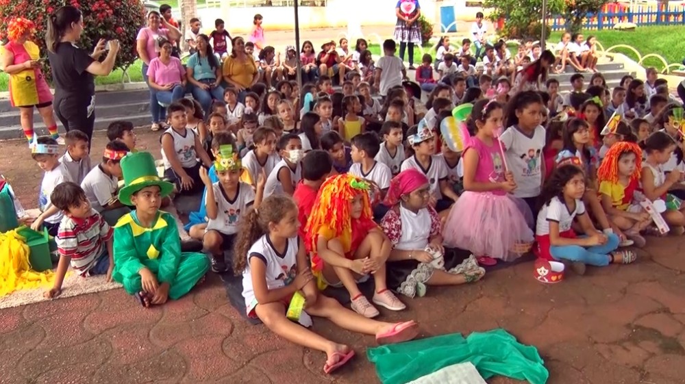 Alunos da Escola José de Almeida participam de projeto de leitura